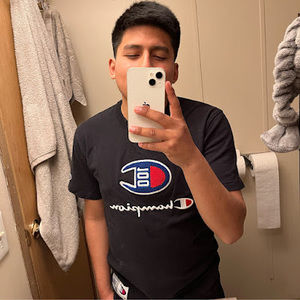 Meet your Posher, Luis antonio
